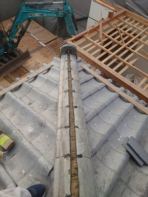 いぶし瓦　熨斗瓦